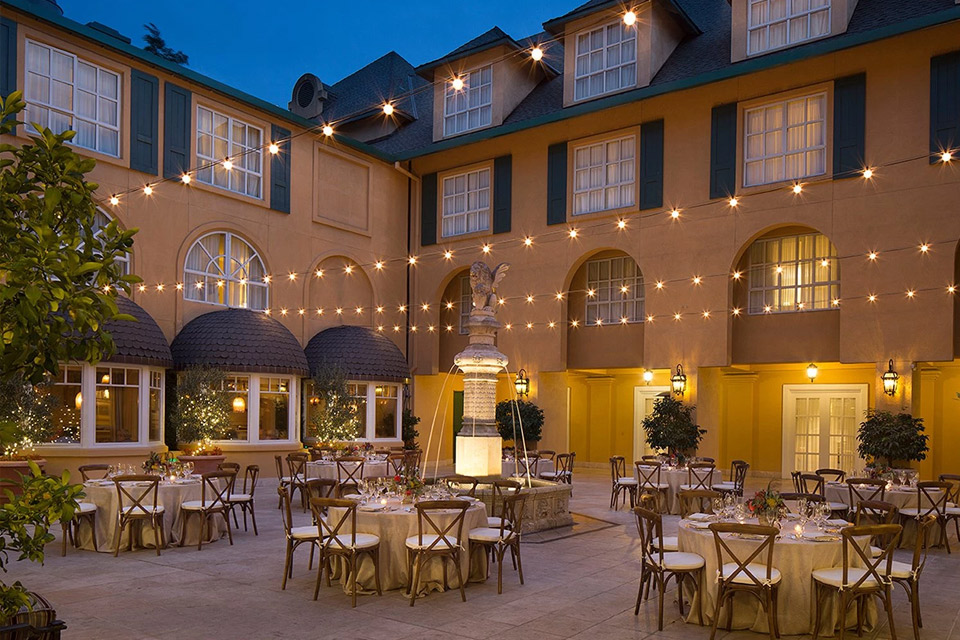 Lafayette park hotel courtyard for events